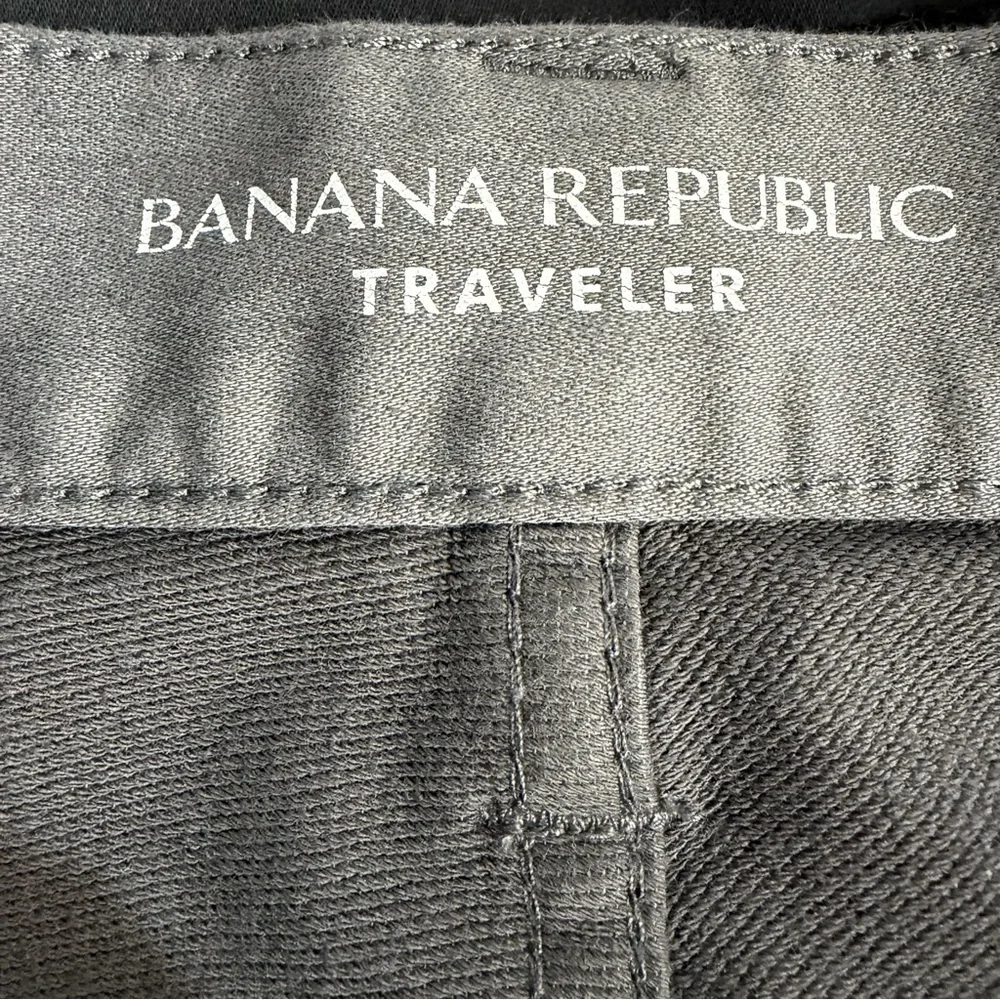 Banana Republic The Traveler Slim Fit Pants Mens 36 x 30 Gray Casual Office